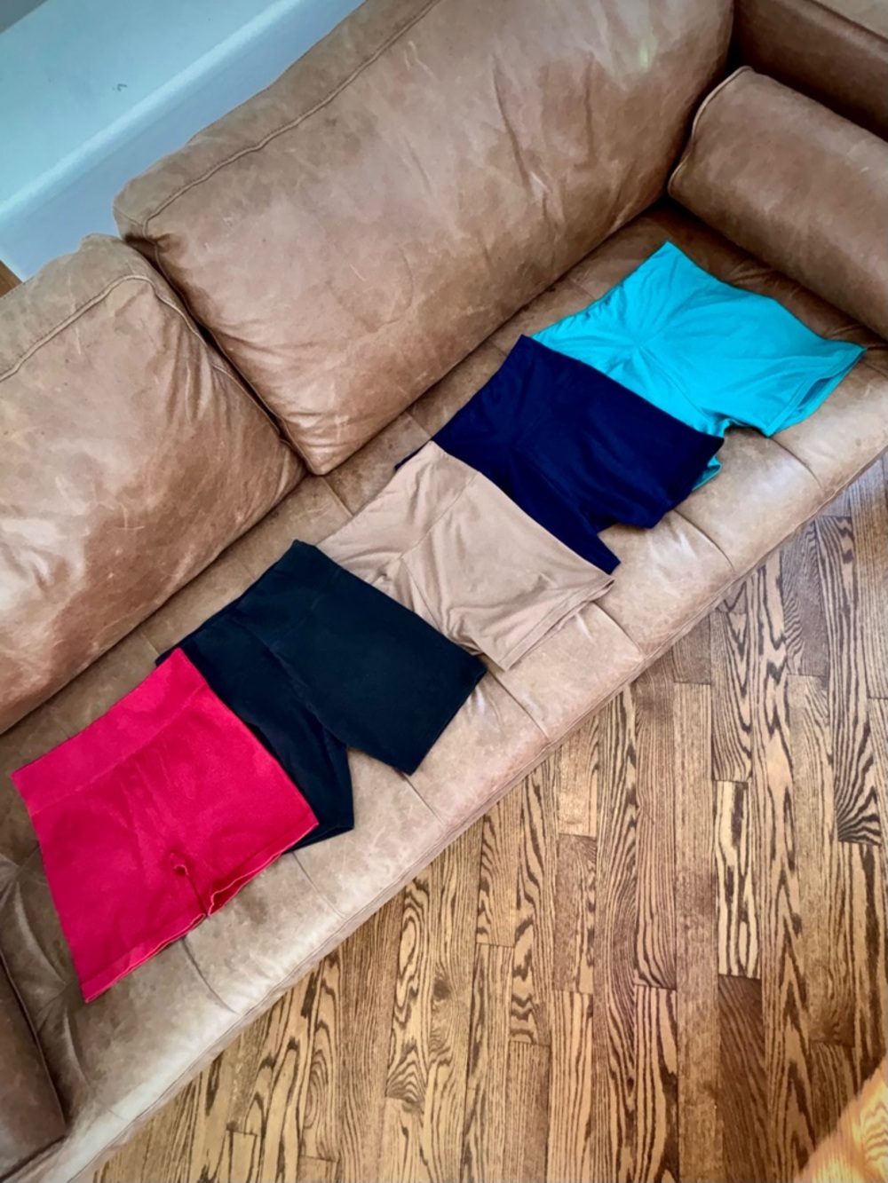 Size M/L 🚴‍♀️ Bundle of 5 Biker Shorts